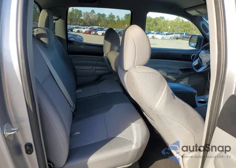 2014 Toyota Tacoma Double Cab Prerunner z USA, uszkodzony, nr VIN 3TMJU4GN4EM173090